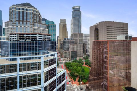 Condo For Sale - 431 S 7th Street<br/> Hennepin County, Minneapolis, MN 55415