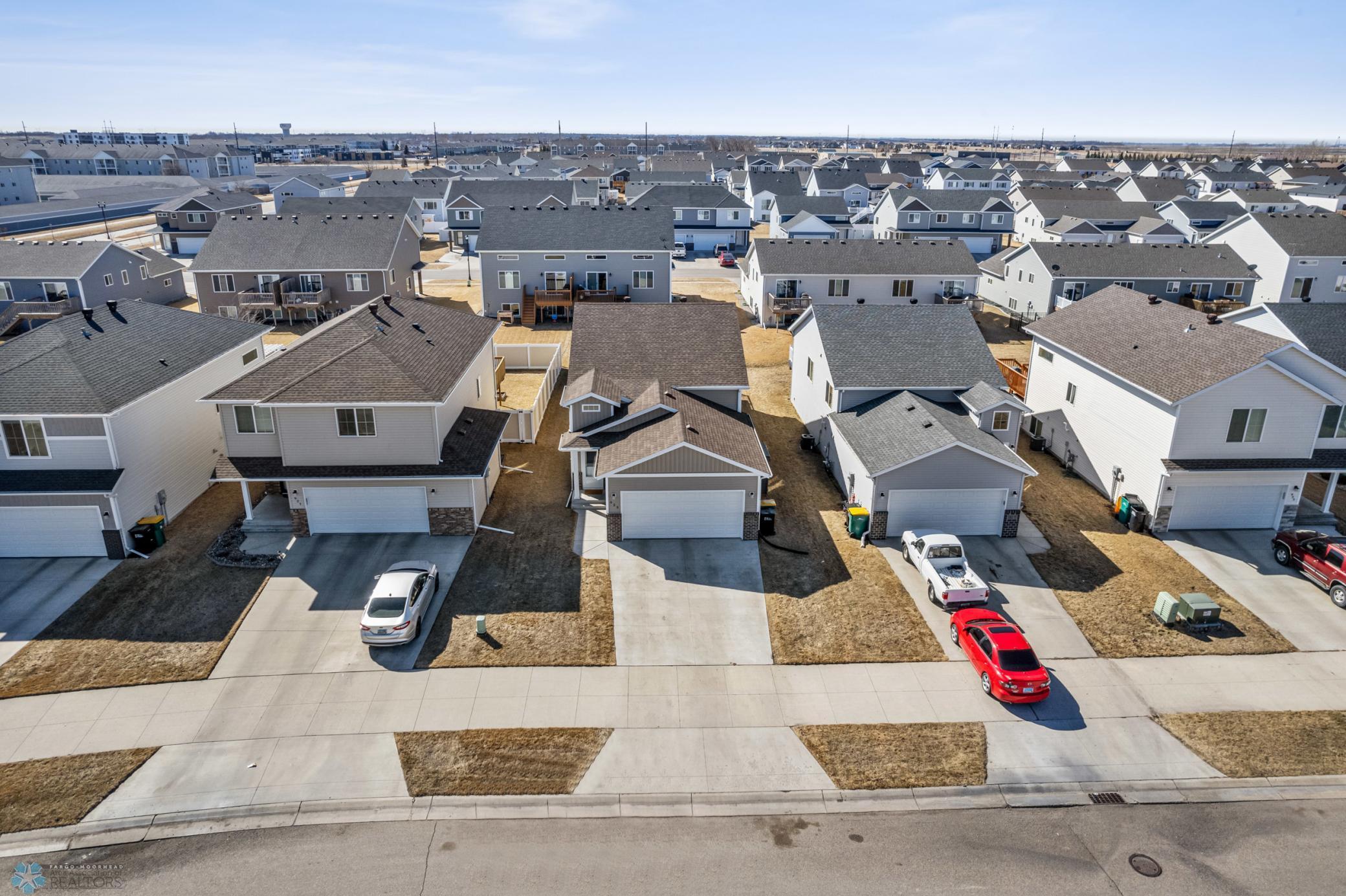 925 28 Avenue, West Fargo, North Dakota image 22