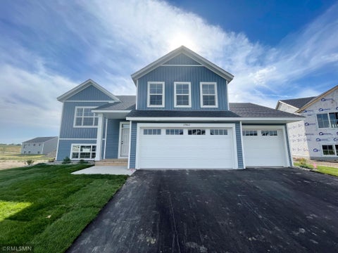 Homes For Sale - 19862 Enfield Avenue<br/> Forest Lake, MN 55025