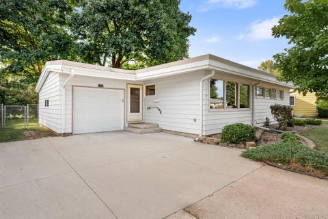 Homes For Sale - 1405 5th Street<br/> Mower County, Austin, MN 55912