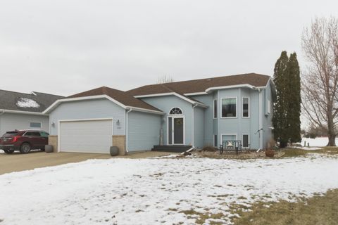 Homes For Sale - 1727 37th Avenue<br/> Cass County, Fargo, ND 58104