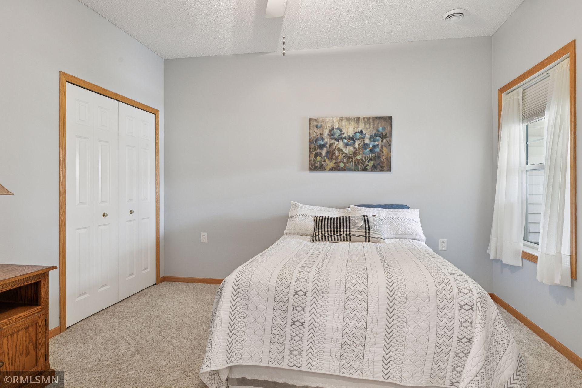 7415 Timber Crest Drive, Cottage Grove, Minnesota image 31
