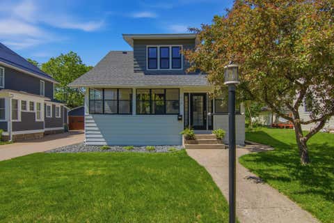 Homes For Sale - 512 Jefferson Street<br/> Eau Claire, WI 54701