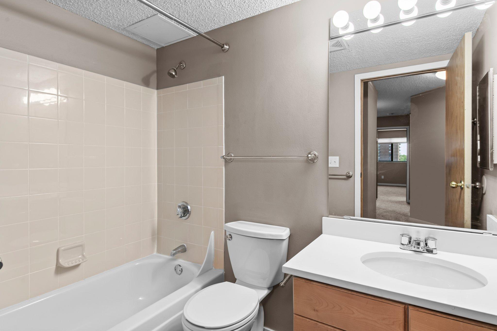 78 10th Street #1410, Saint Paul, Minnesota image 17
