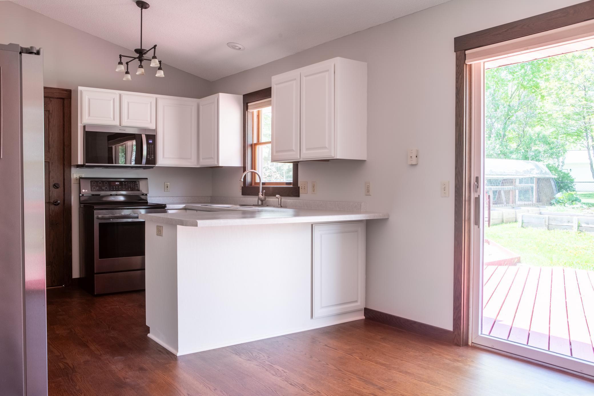 1377 Parkview Drive, New Richmond, Wisconsin image 5