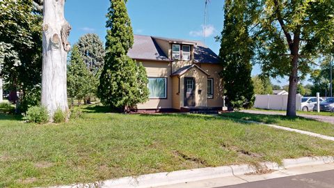Homes For Sale - 447 E Schlieman Avenue<br/> Swift County, Appleton, MN 56208