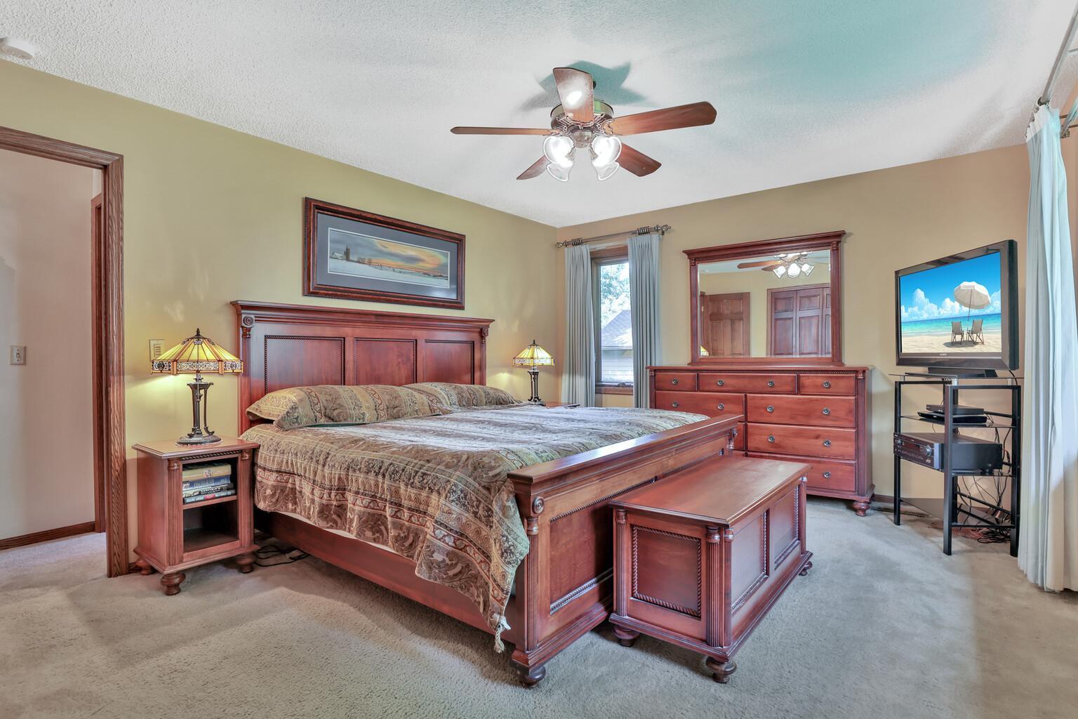 1317 Waterford Road, Saint Paul, Minnesota image 25