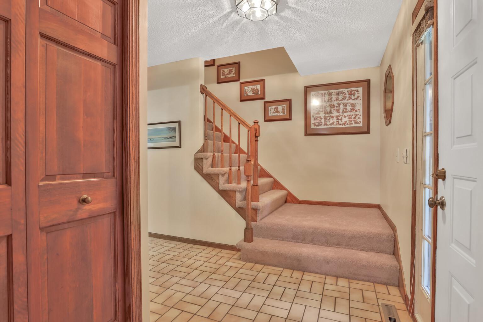 1317 Waterford Road, Saint Paul, Minnesota image 22
