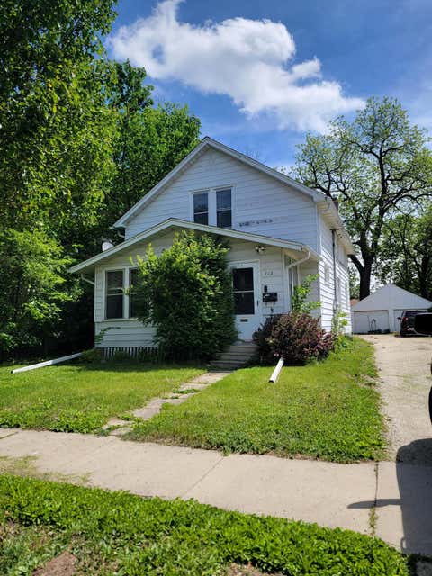 Multifamily For Sale - 712 8th Avenue<br/> Rochester, MN 55904