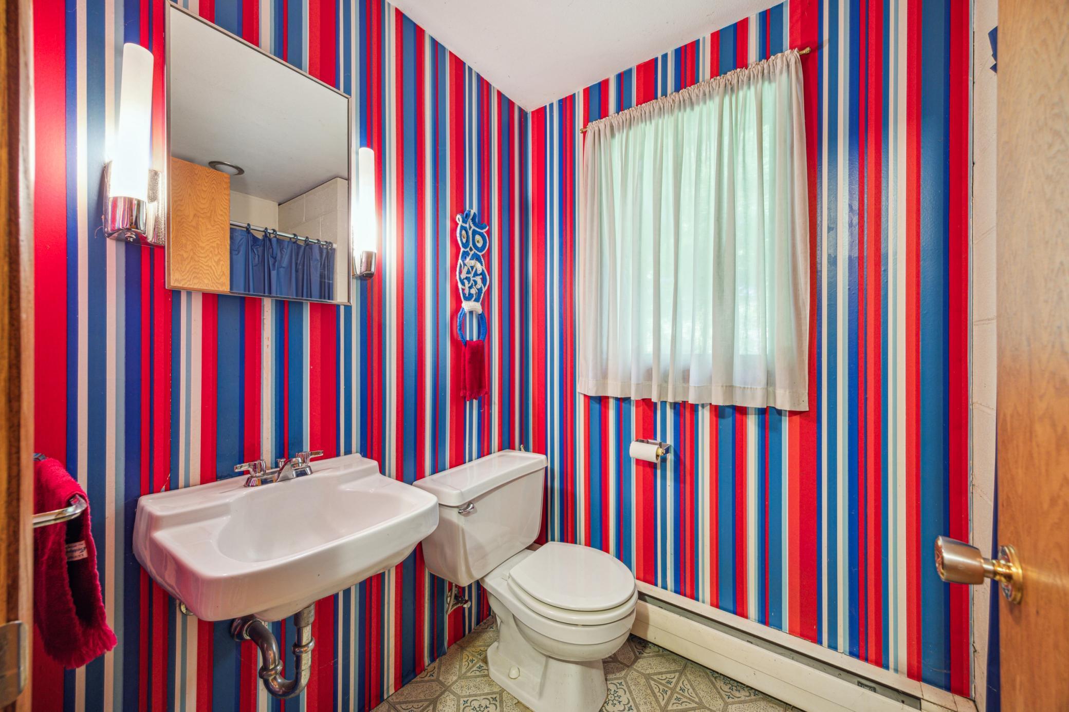 1801 Deer Hill Drive, Wayzata, Minnesota image 30