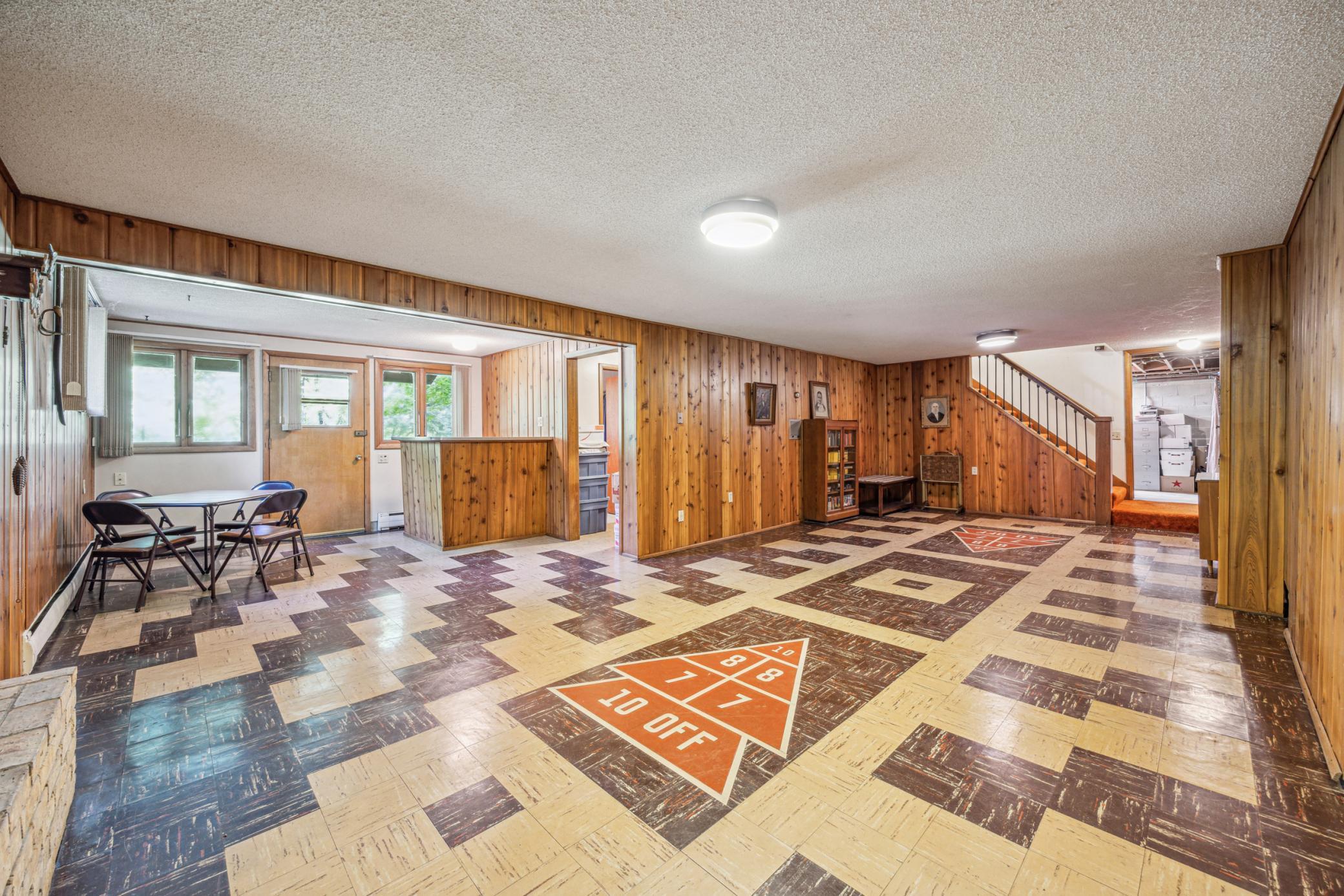 1801 Deer Hill Drive, Wayzata, Minnesota image 29