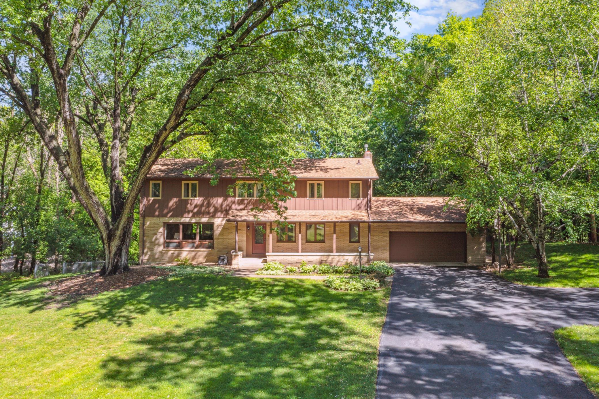 1801 Deer Hill Drive, Wayzata, Minnesota image 33