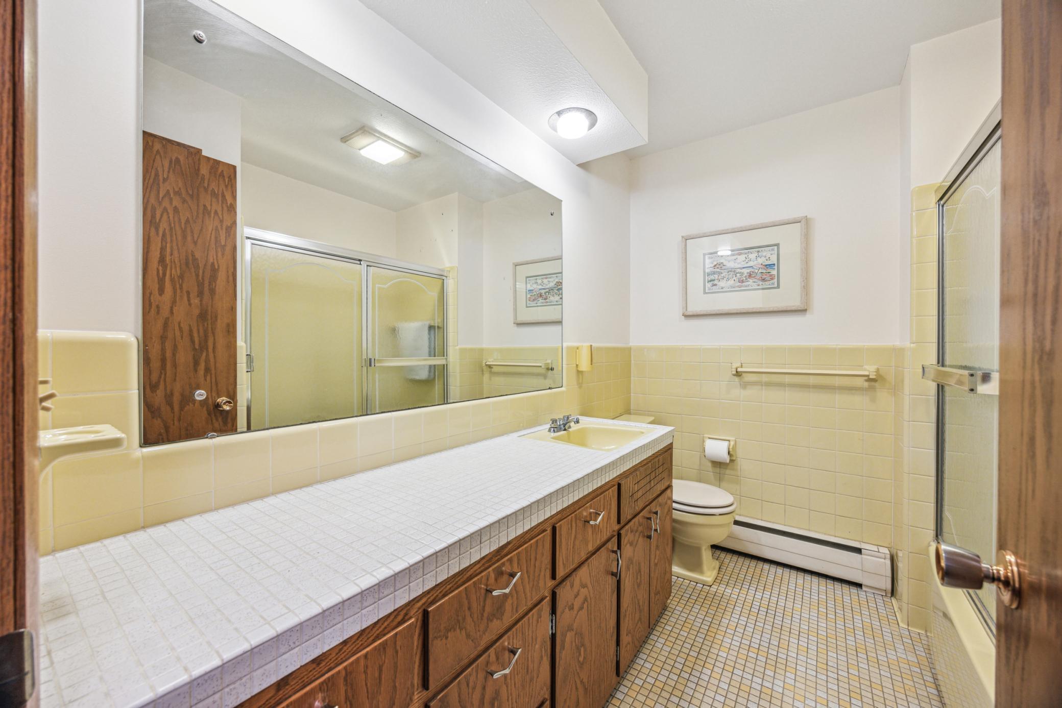 1801 Deer Hill Drive, Wayzata, Minnesota image 26