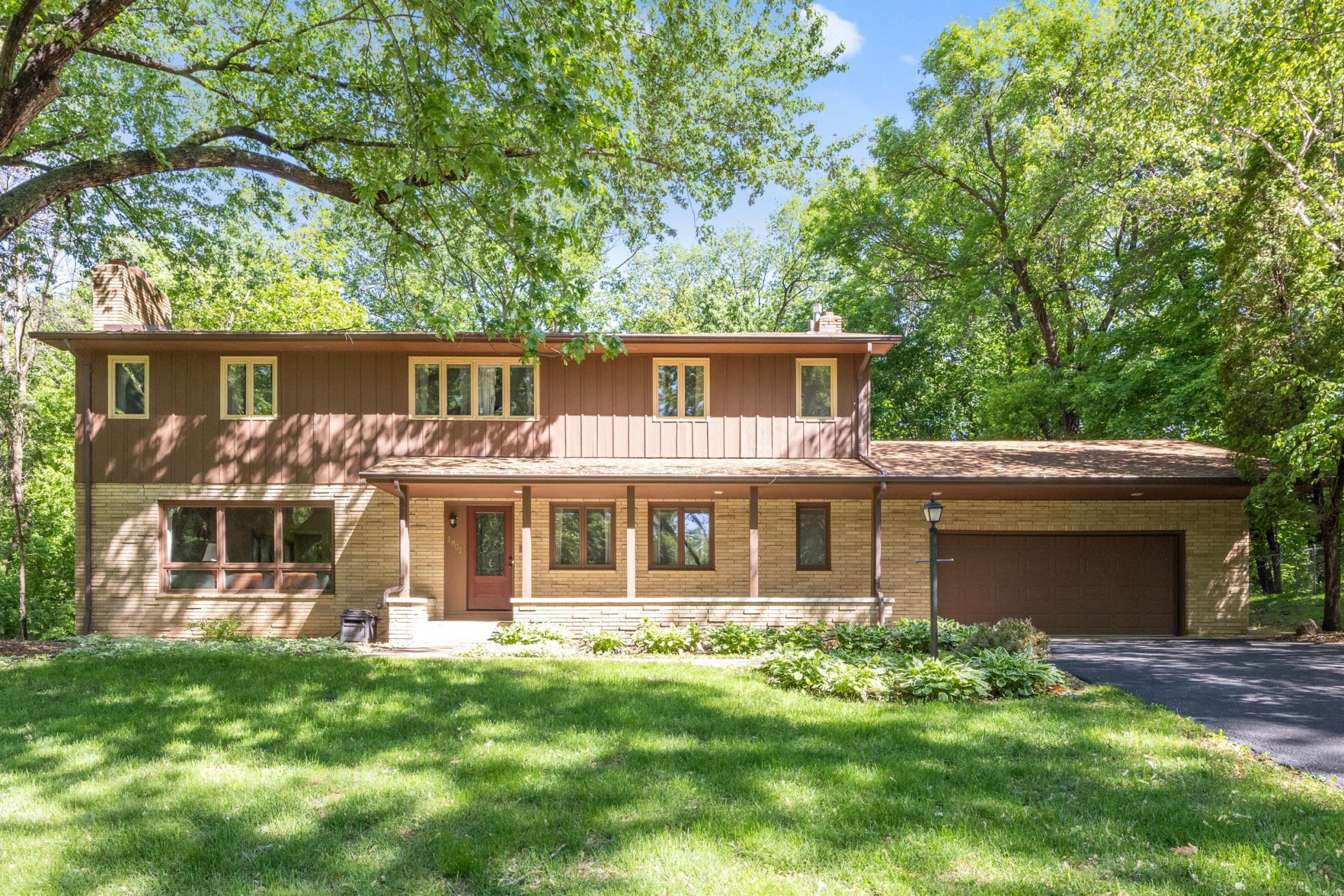 1801 Deer Hill Drive, Wayzata, Minnesota image 35