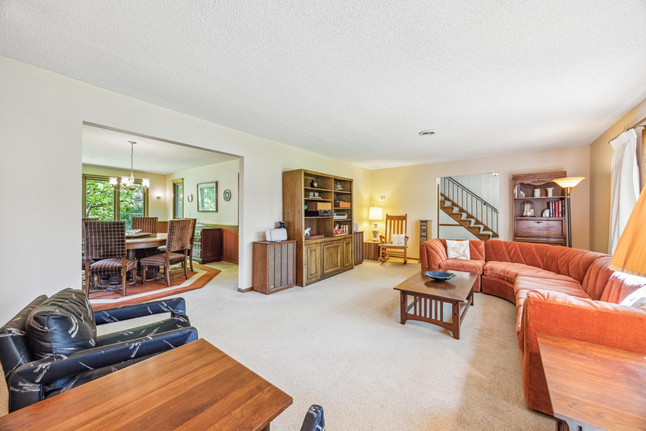 1801 Deer Hill Drive, Wayzata, Minnesota image 5
