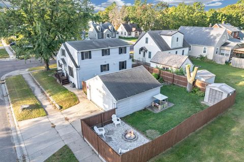 Homes For Sale - 431 Webster Street<br/> Fairmont, MN 56031