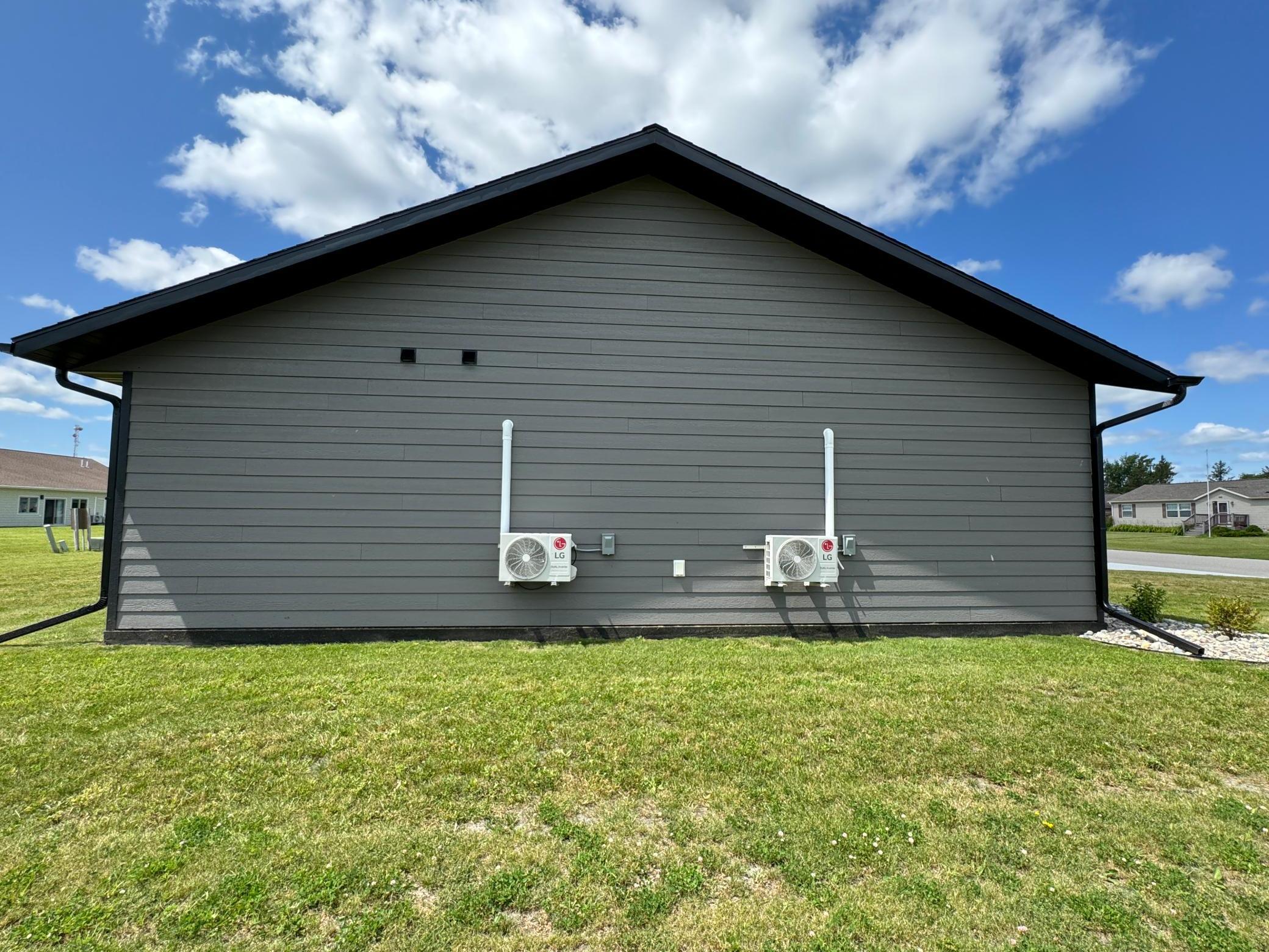 514 Lincoln Street, Warroad, Minnesota image 5