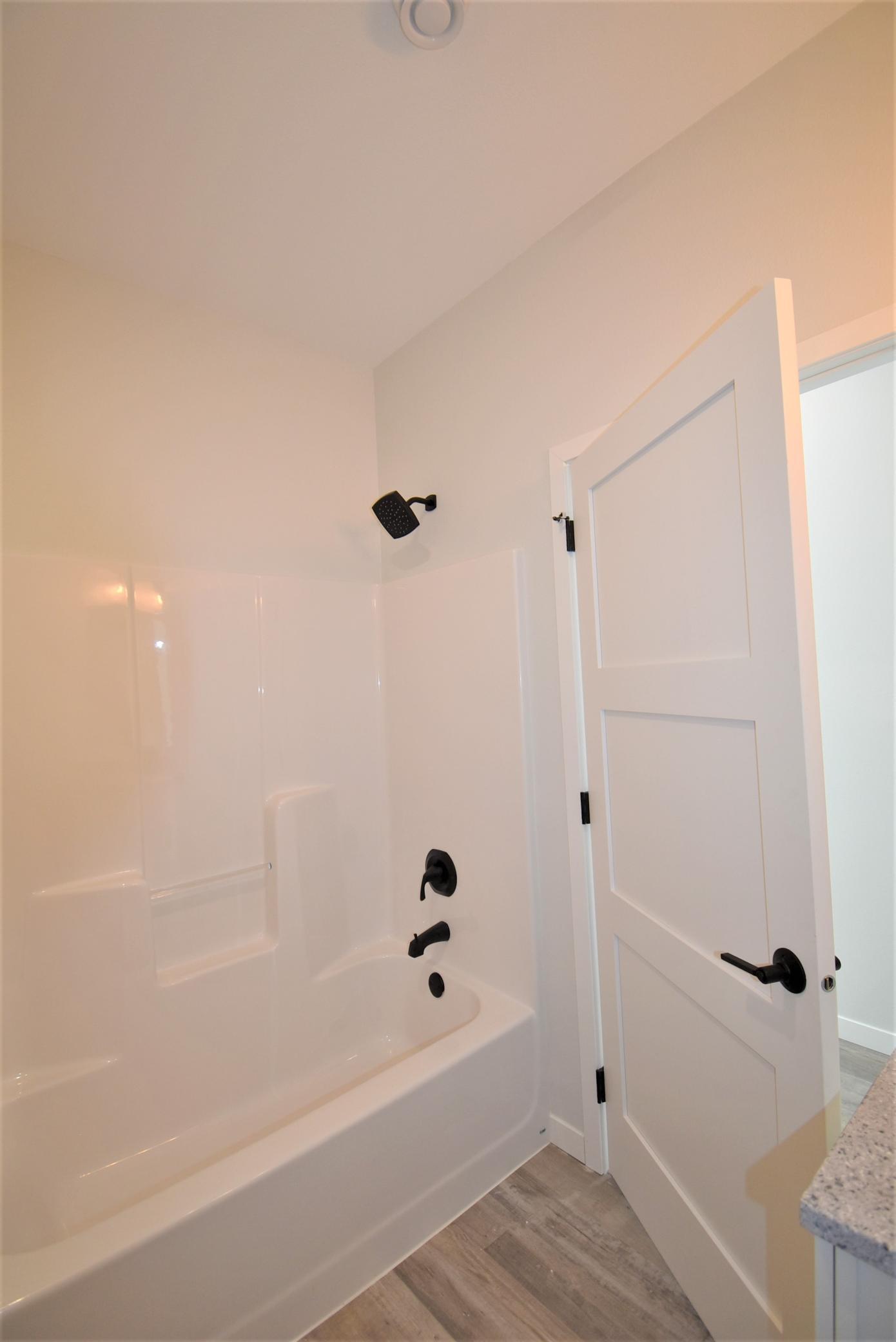 514 Lincoln Street, Warroad, Minnesota image 36