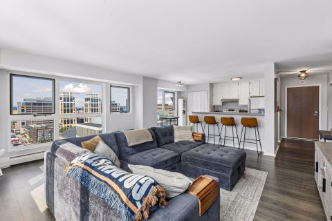 Condo For Rent - 433 S 7th St St<br/> Minneapolis, MN 55415