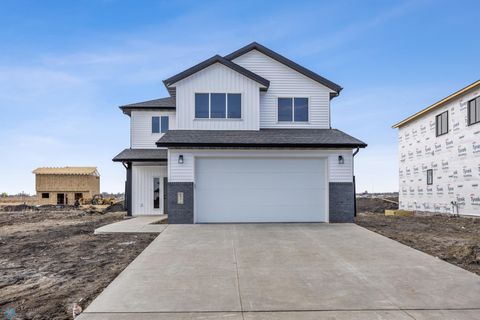 Apartment For Sale - 8351 61st Street<br/> Horace, ND 58047