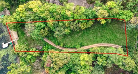 Vacant Land For Sale - 970 Pleasant View Road<br/> Carver County, Chanhassen, MN 55317