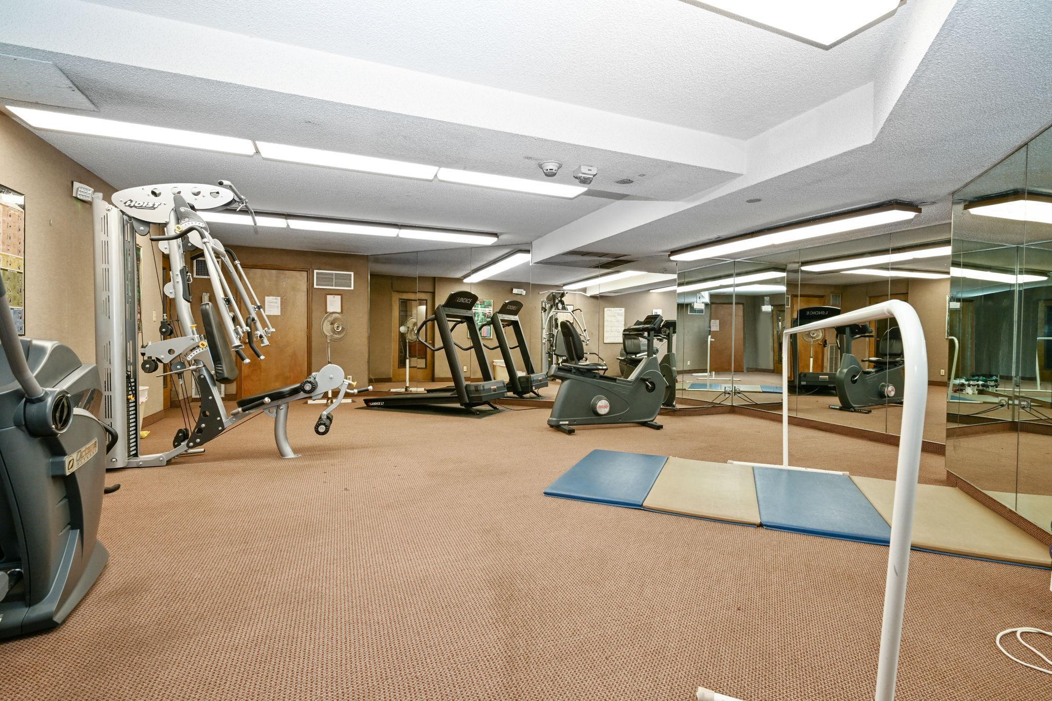 6650 Vernon Avenue #103, Edina, Minnesota image 16