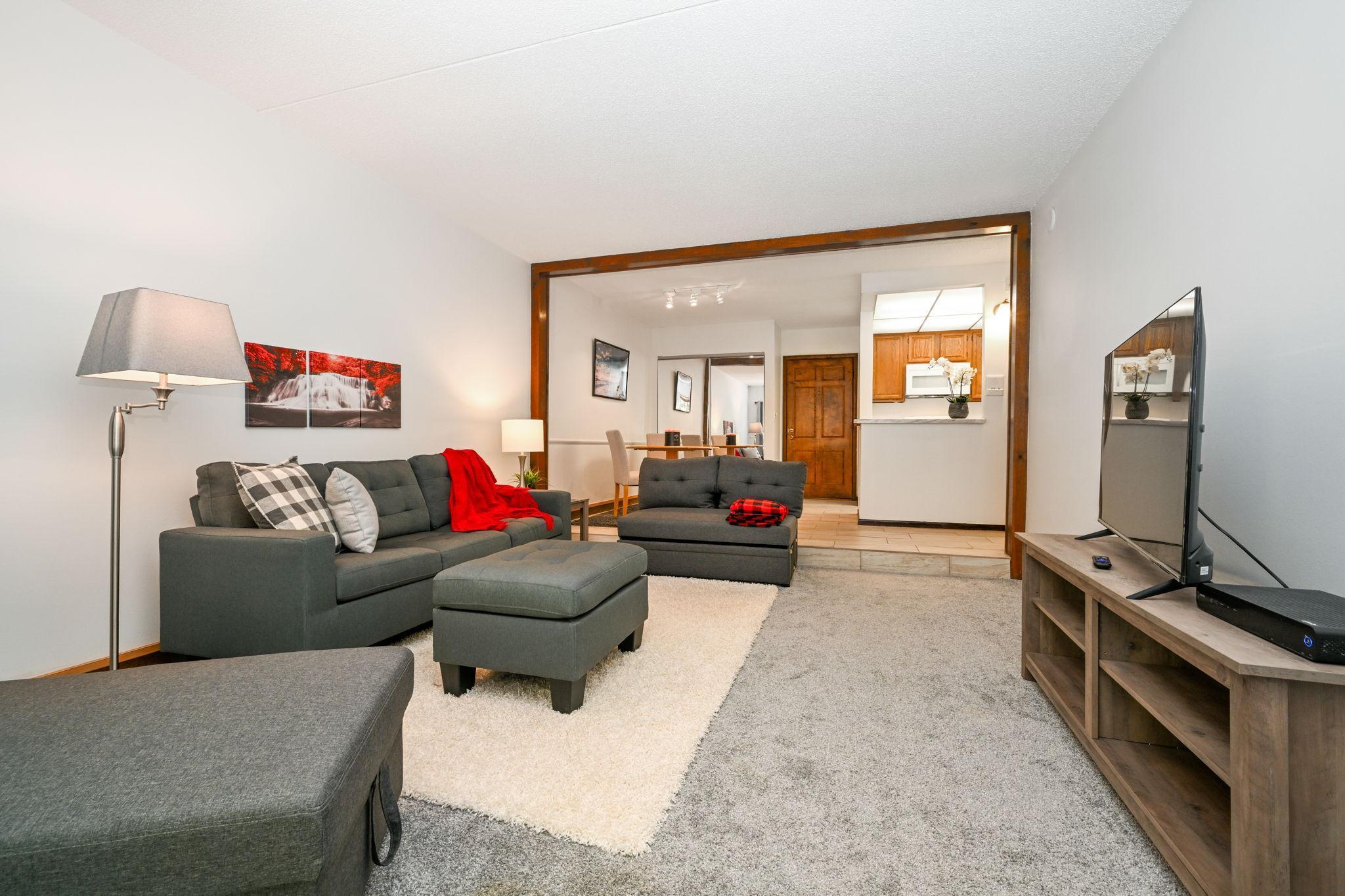 6650 Vernon Avenue #103, Edina, Minnesota image 1