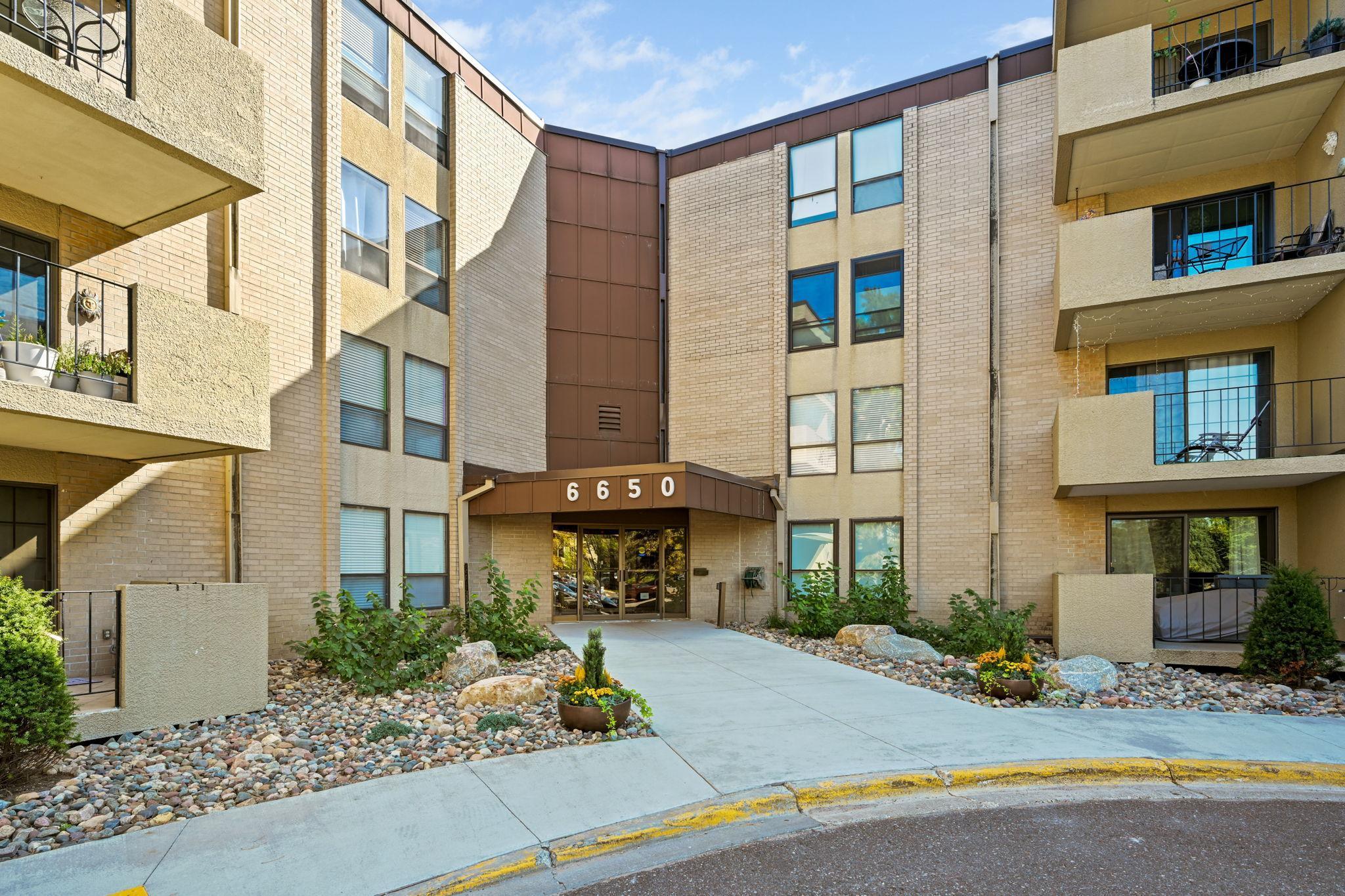 6650 Vernon Avenue #103, Edina, Minnesota image 19