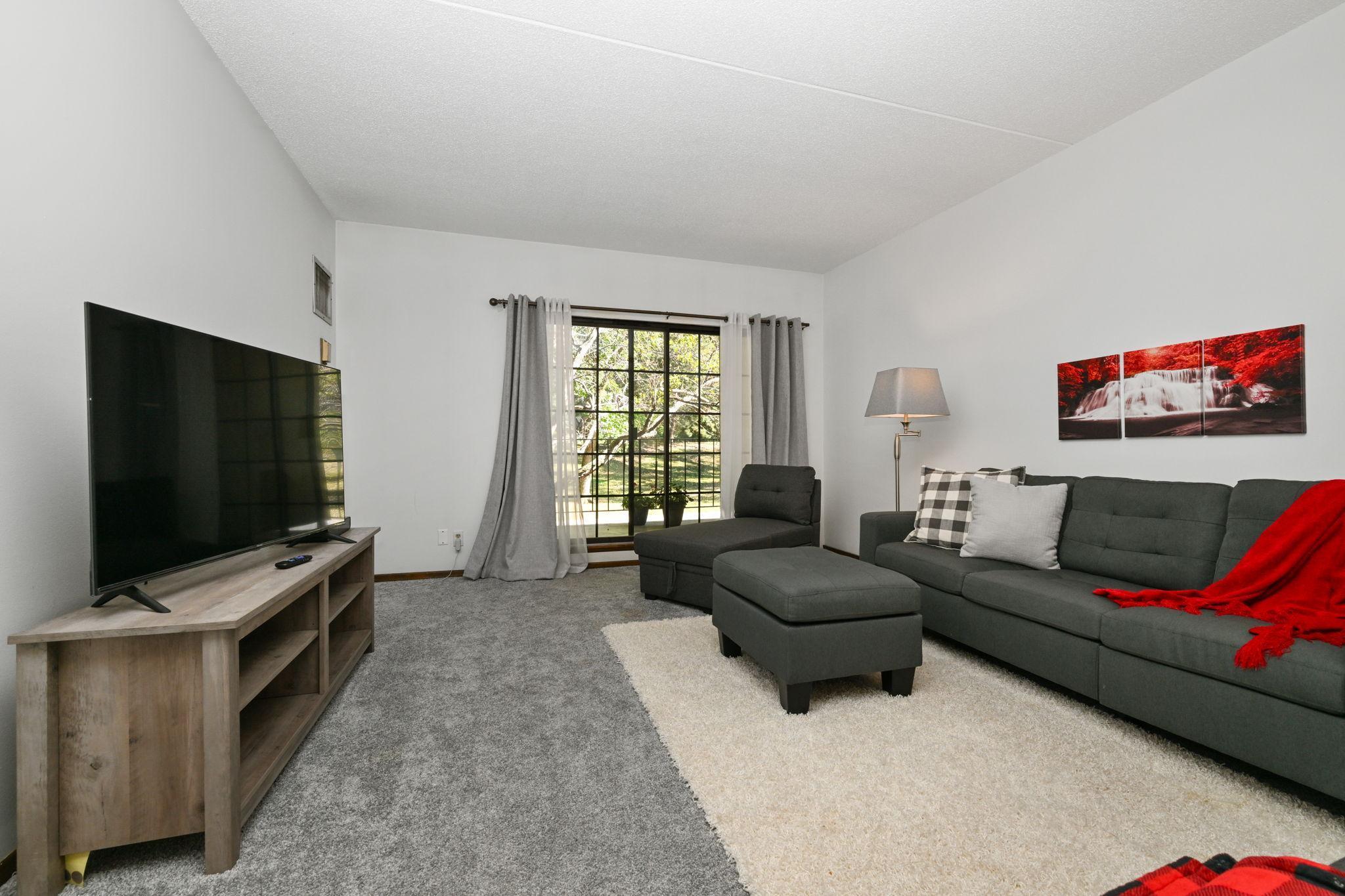 6650 Vernon Avenue #103, Edina, Minnesota image 4