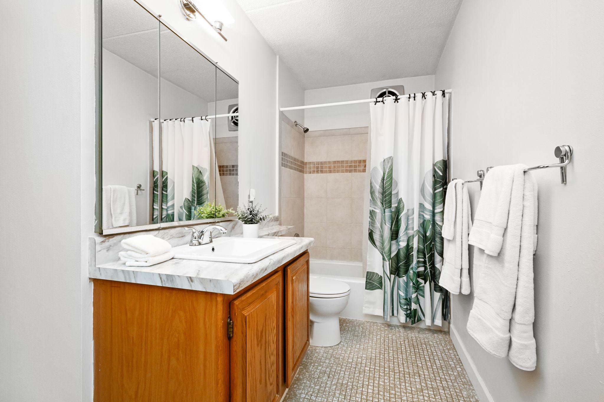 6650 Vernon Avenue #103, Edina, Minnesota image 13