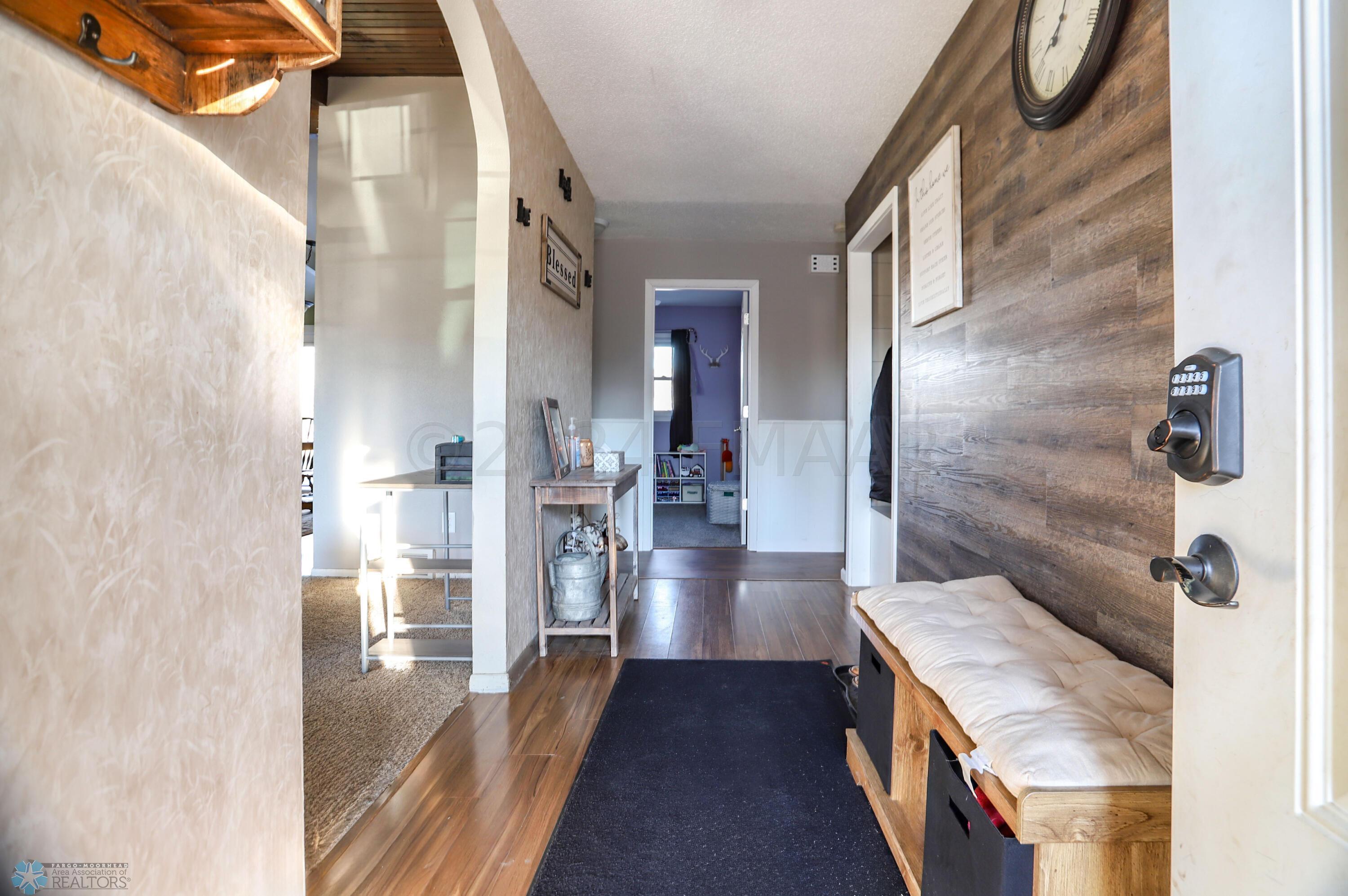 Moorhead, Minnesota 56560, United States, 4 Bedrooms Bedrooms, ,2 BathroomsBathrooms,Residential,Pending,60032