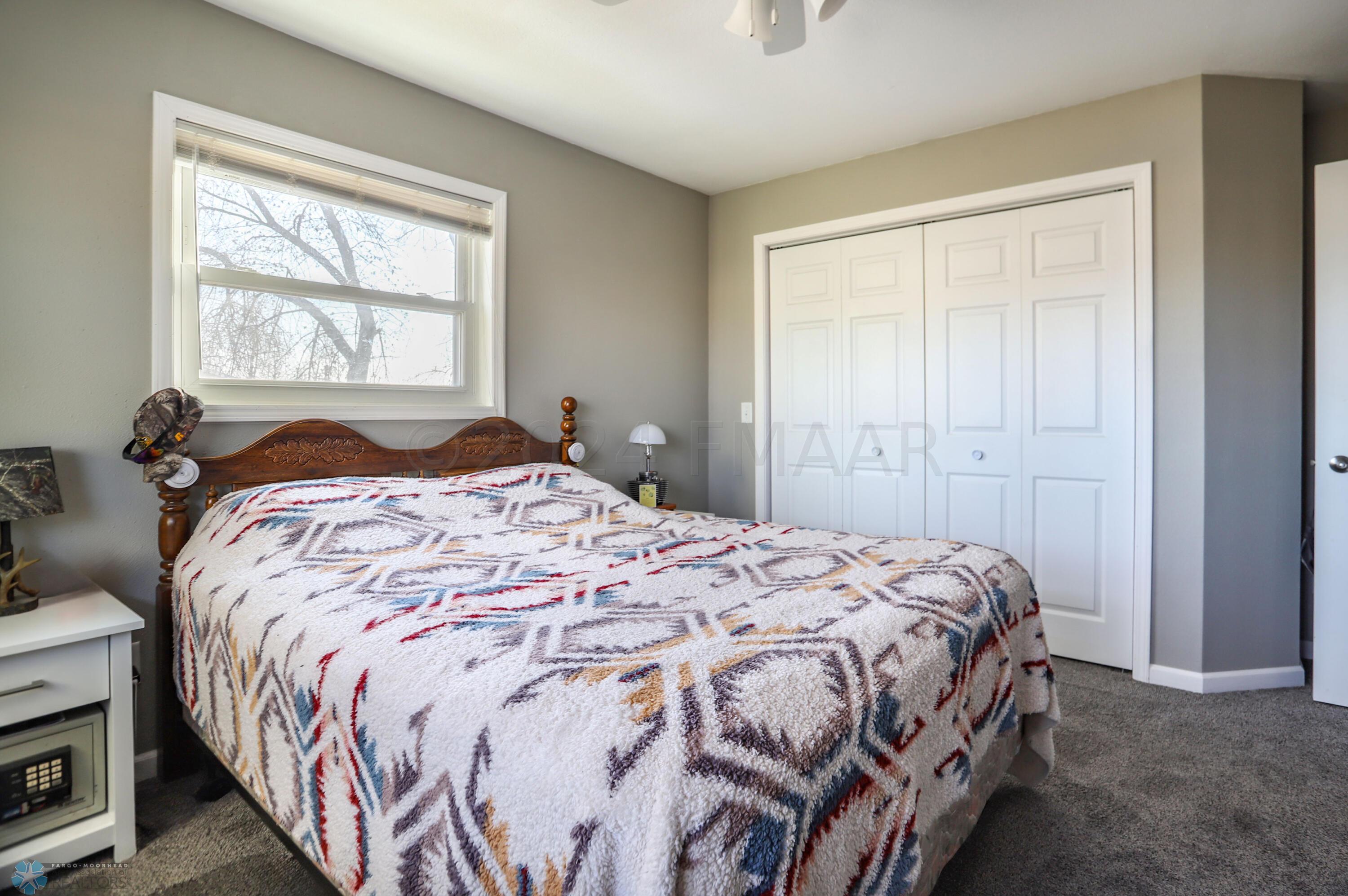 Moorhead, Minnesota 56560, United States, 4 Bedrooms Bedrooms, ,2 BathroomsBathrooms,Residential,Pending,60032