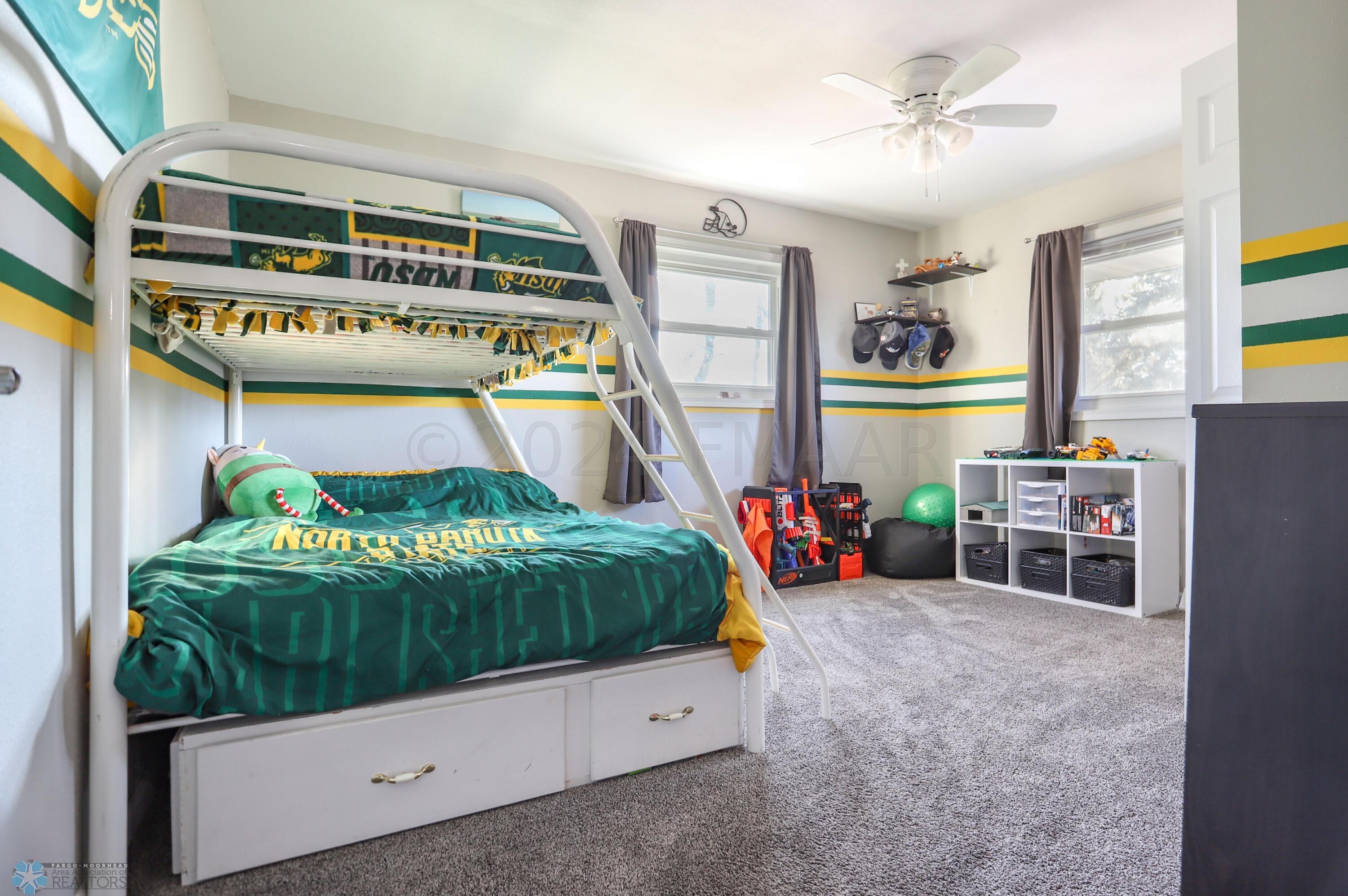 Moorhead, Minnesota 56560, United States, 4 Bedrooms Bedrooms, ,2 BathroomsBathrooms,Residential,Pending,60032