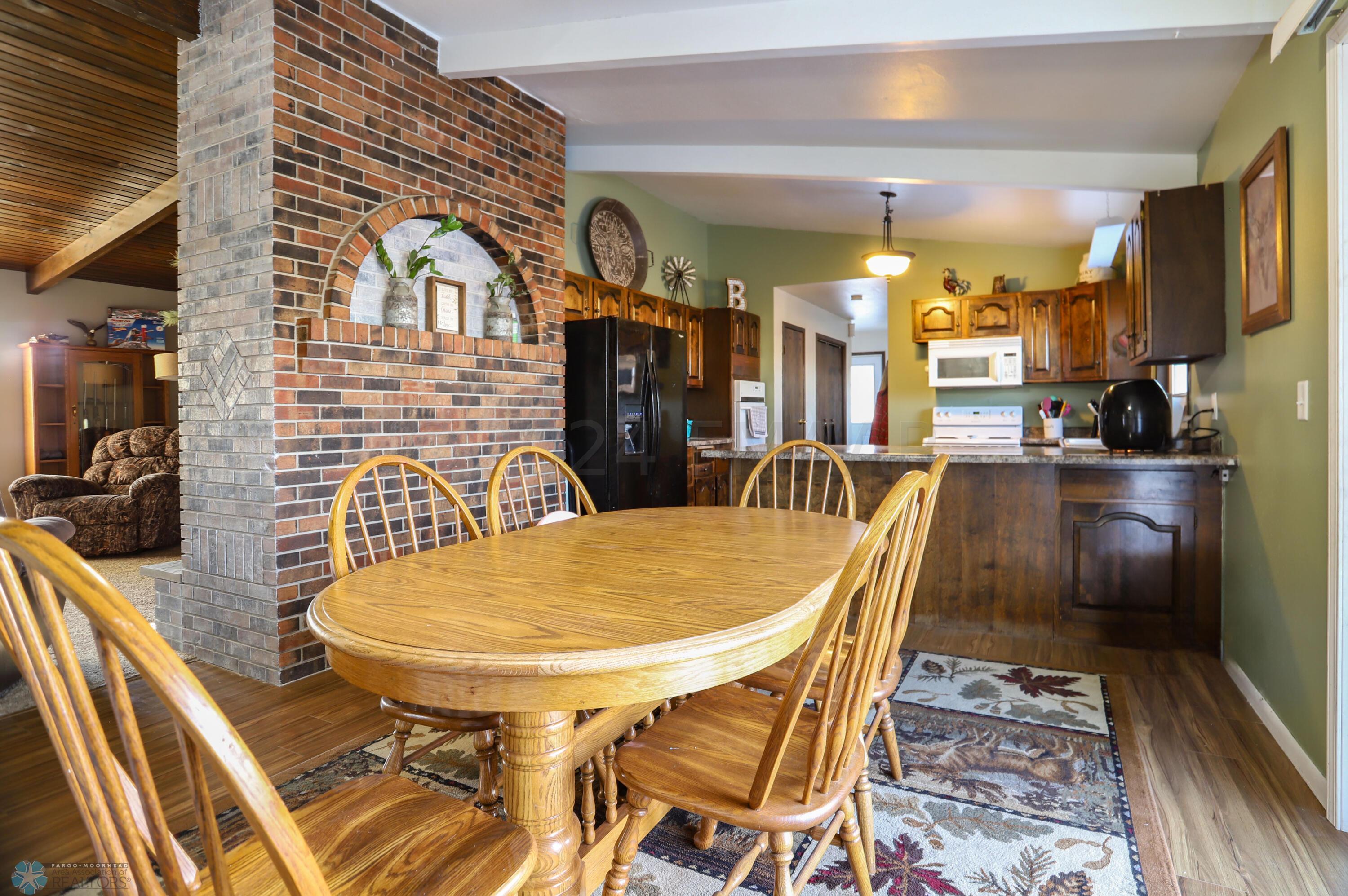 Moorhead, Minnesota 56560, United States, 4 Bedrooms Bedrooms, ,2 BathroomsBathrooms,Residential,Pending,60032