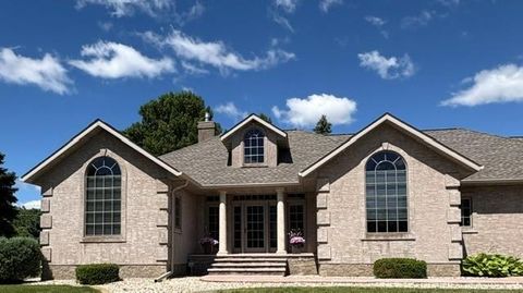 Homes For Sale - 103 S 20th Street<br/> Montevideo, MN 56265