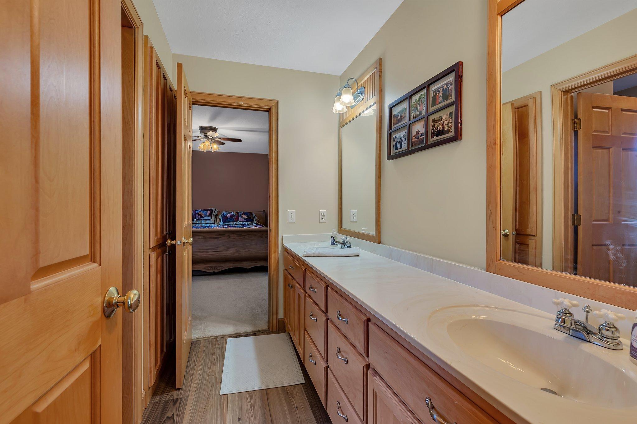 2512 21st Avenue, Saint Cloud, Minnesota image 48