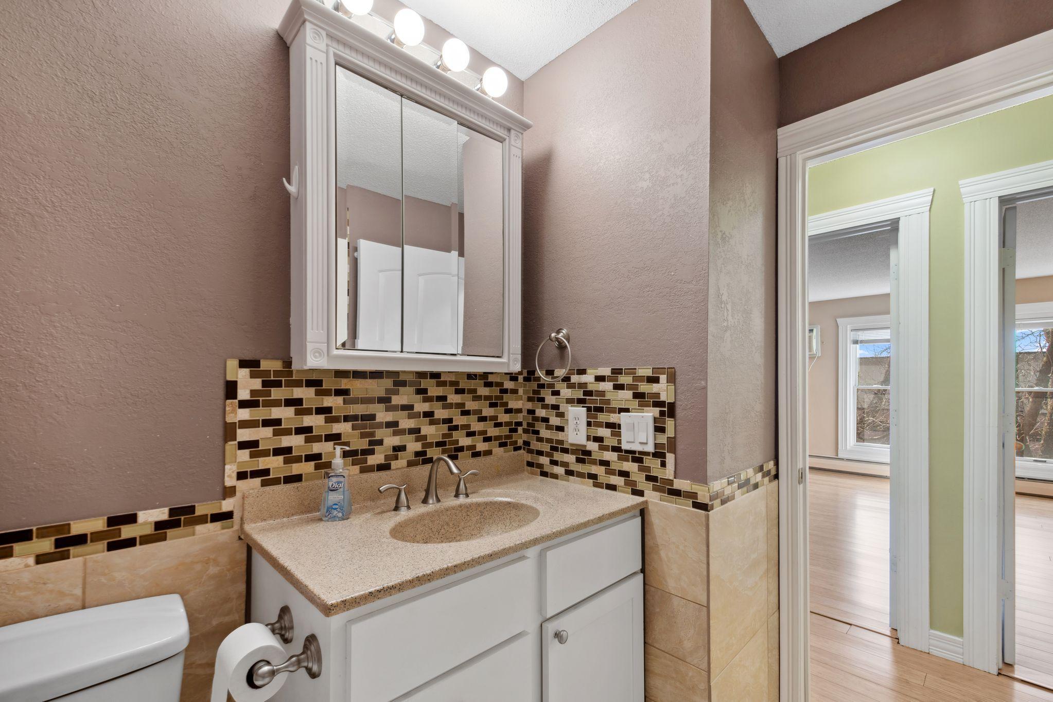 2800 Hamline Avenue #313, Roseville, Minnesota image 18