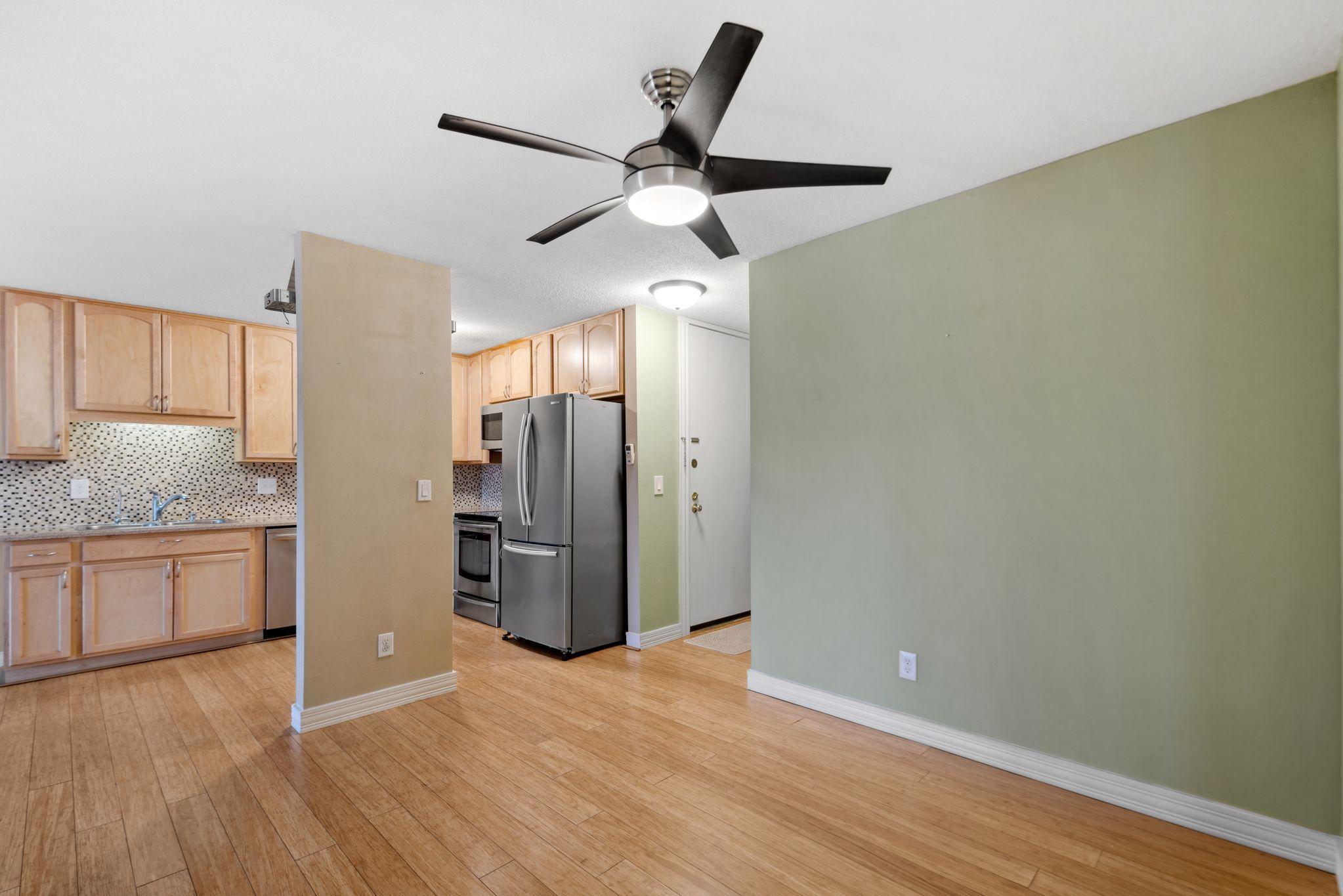 2800 Hamline Avenue #313, Roseville, Minnesota image 16