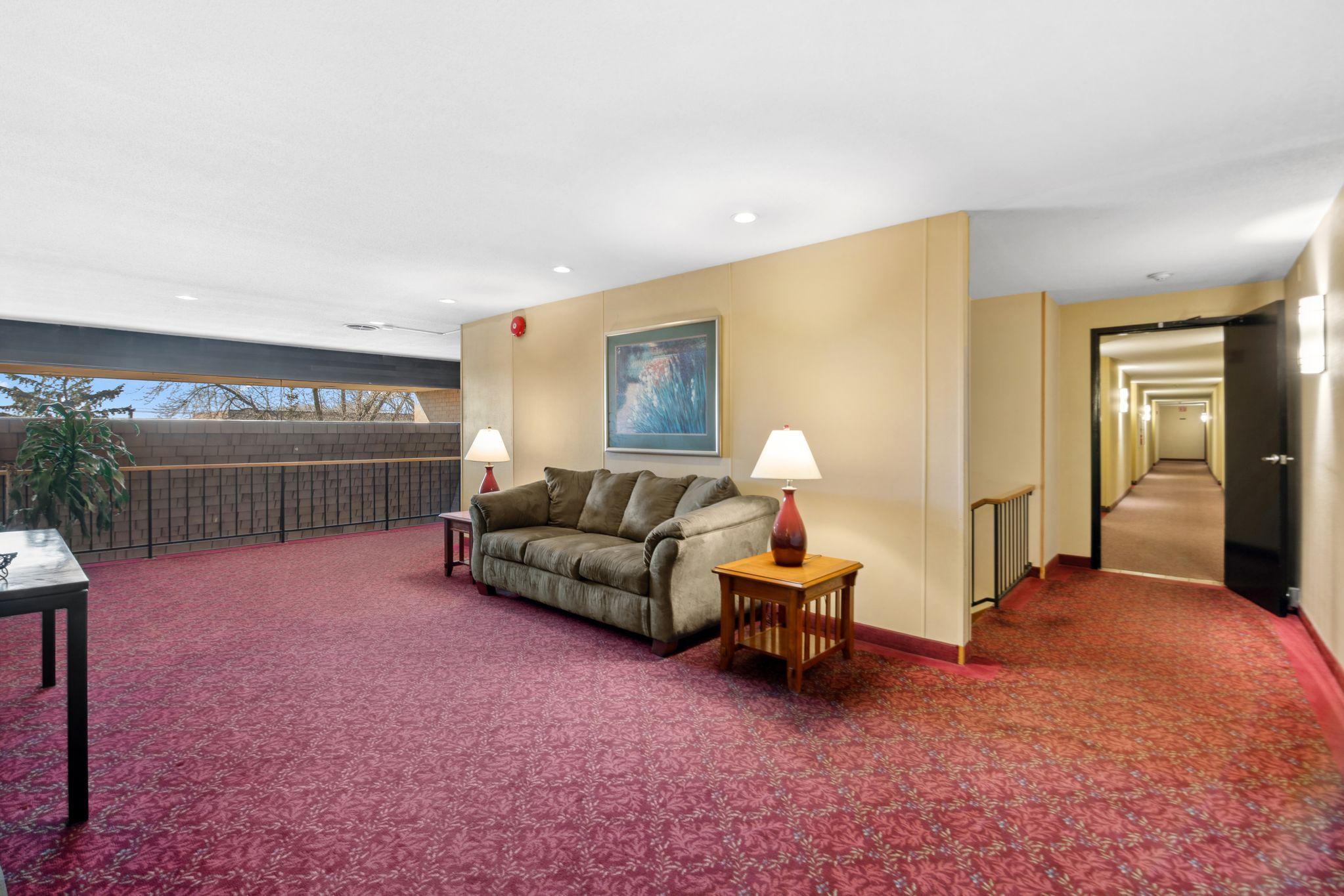 2800 Hamline Avenue #313, Roseville, Minnesota image 24