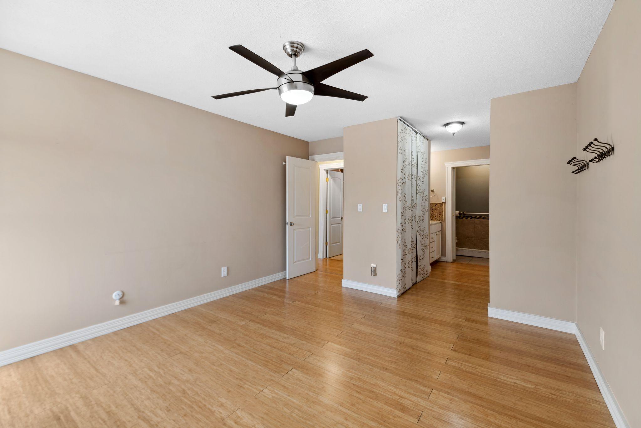 2800 Hamline Avenue #313, Roseville, Minnesota image 11