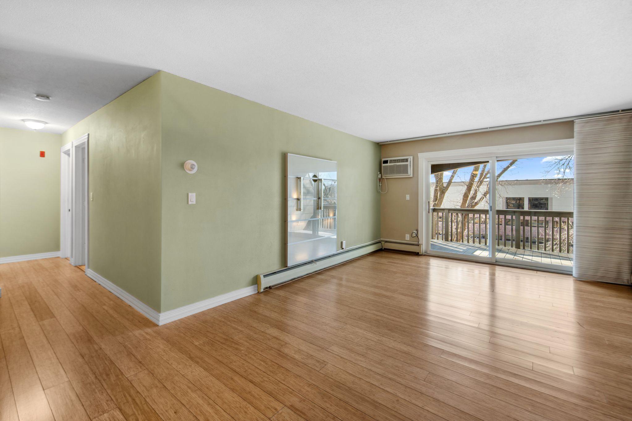 2800 Hamline Avenue #313, Roseville, Minnesota image 6