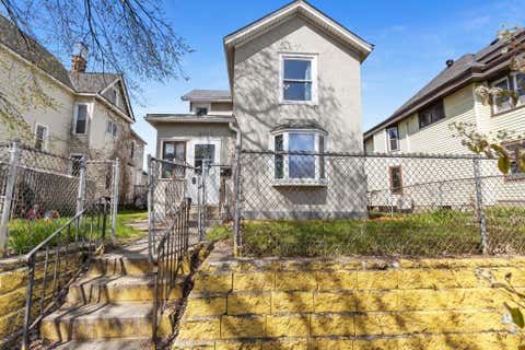 Homes For Sale - 2742 Stevens Avenue<br/> Minneapolis, MN 55408