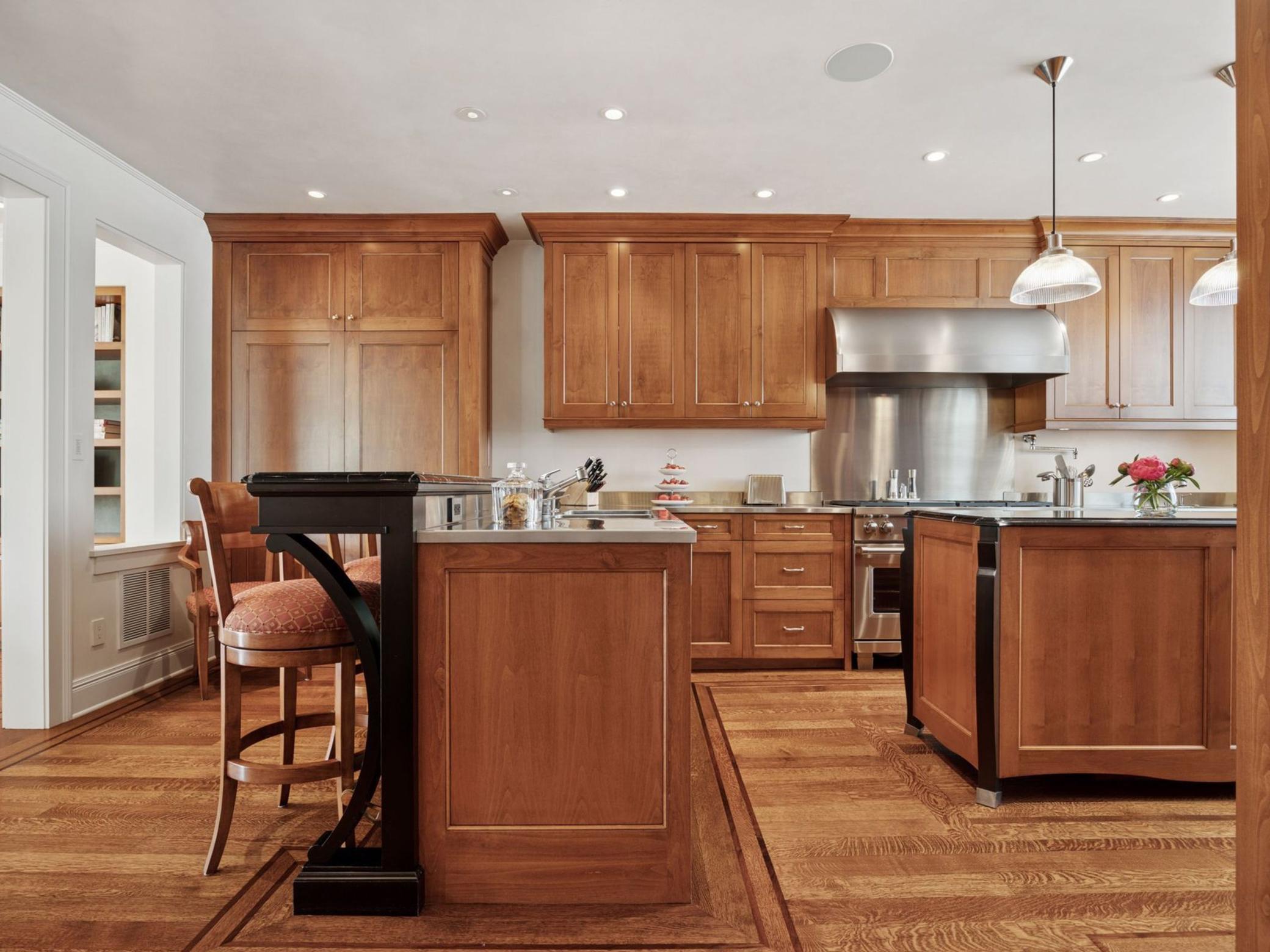 2683 E Lake Of The Isles Parkway, Minneapolis, Minnesota image 15