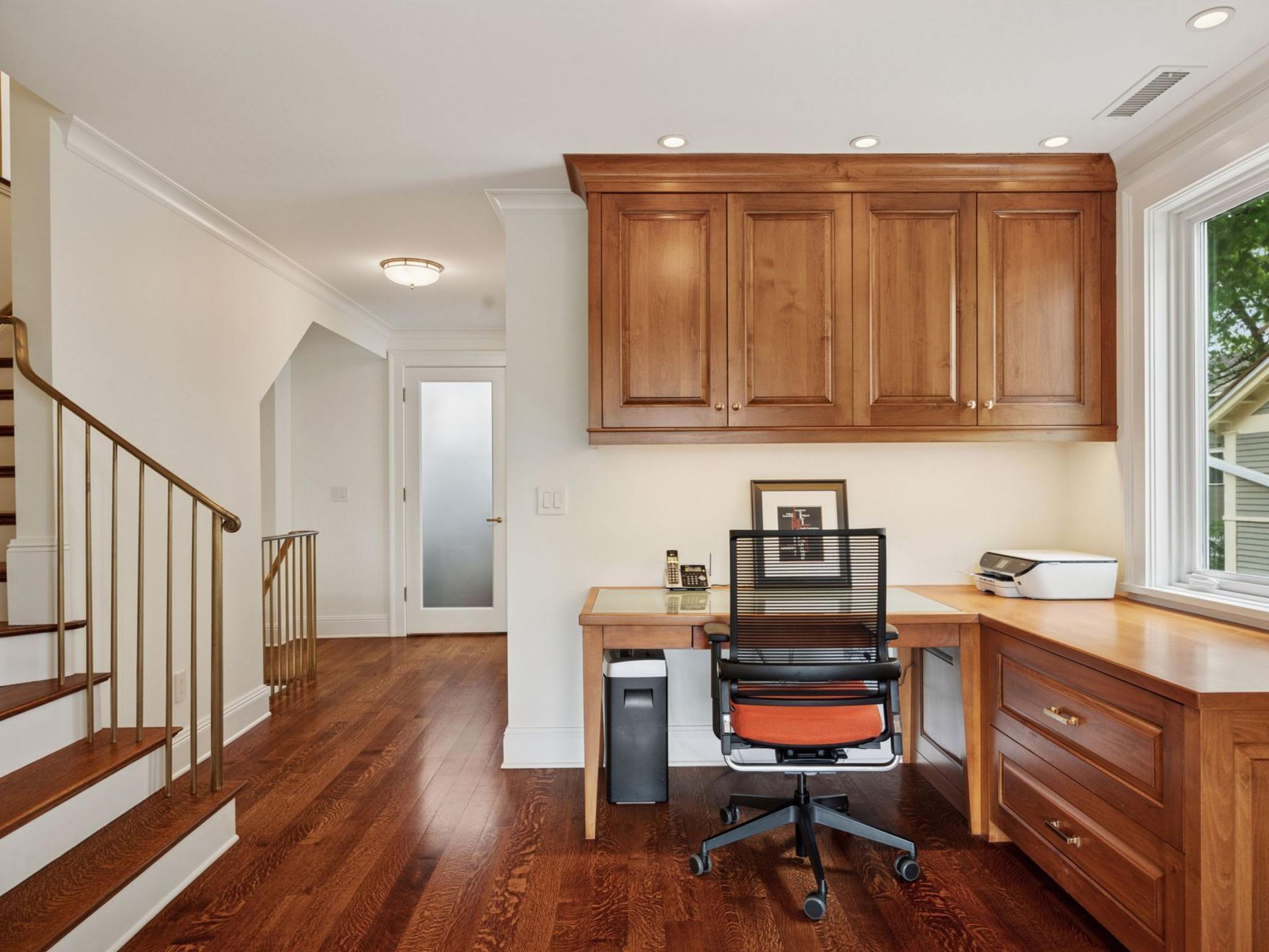 2683 E Lake Of The Isles Parkway, Minneapolis, Minnesota image 21
