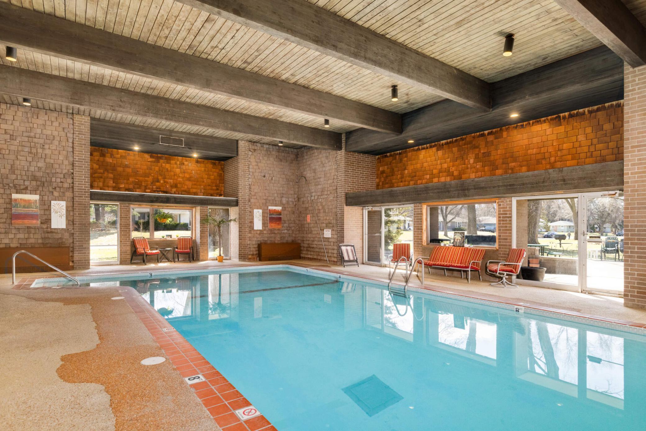 2800 Hamline Avenue #121, Roseville, Minnesota image 25