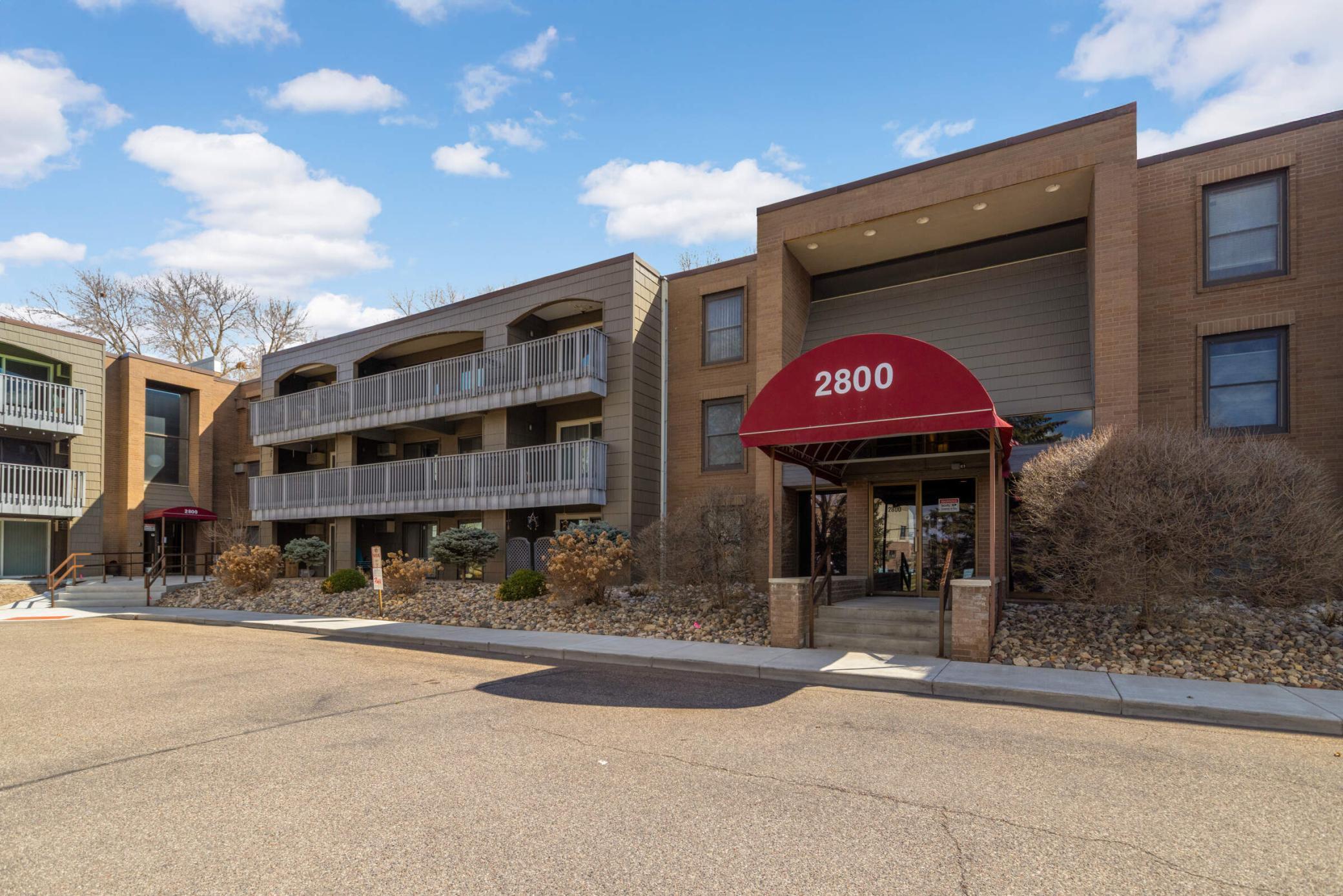 2800 Hamline Avenue #121, Roseville, Minnesota image 21