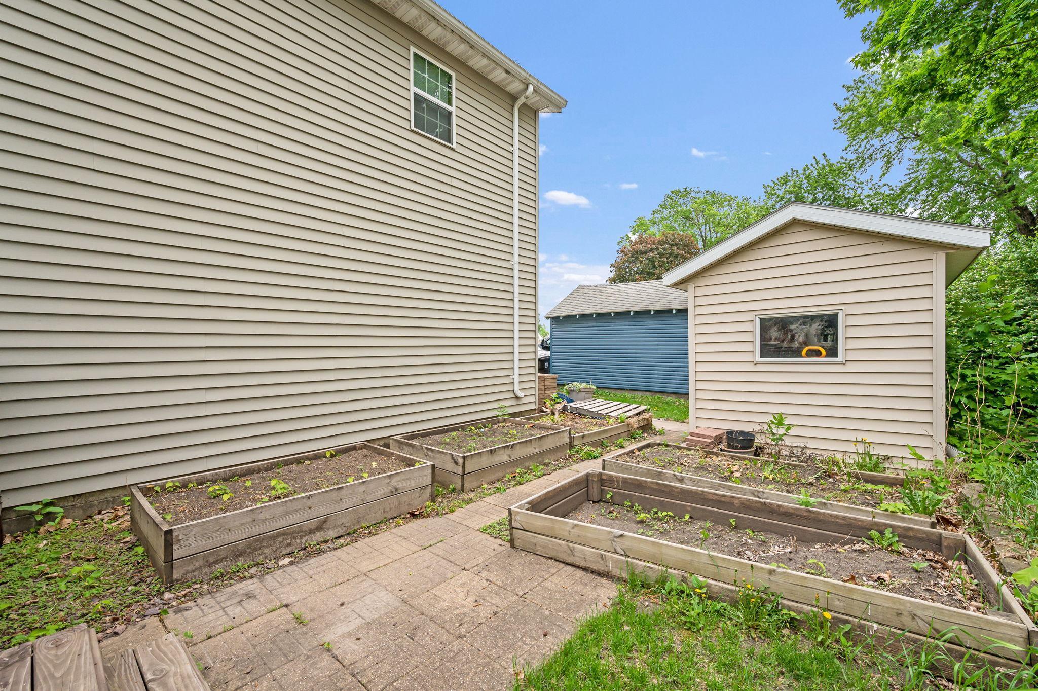 114 N 3rd Avenue, Truman, Minnesota image 5