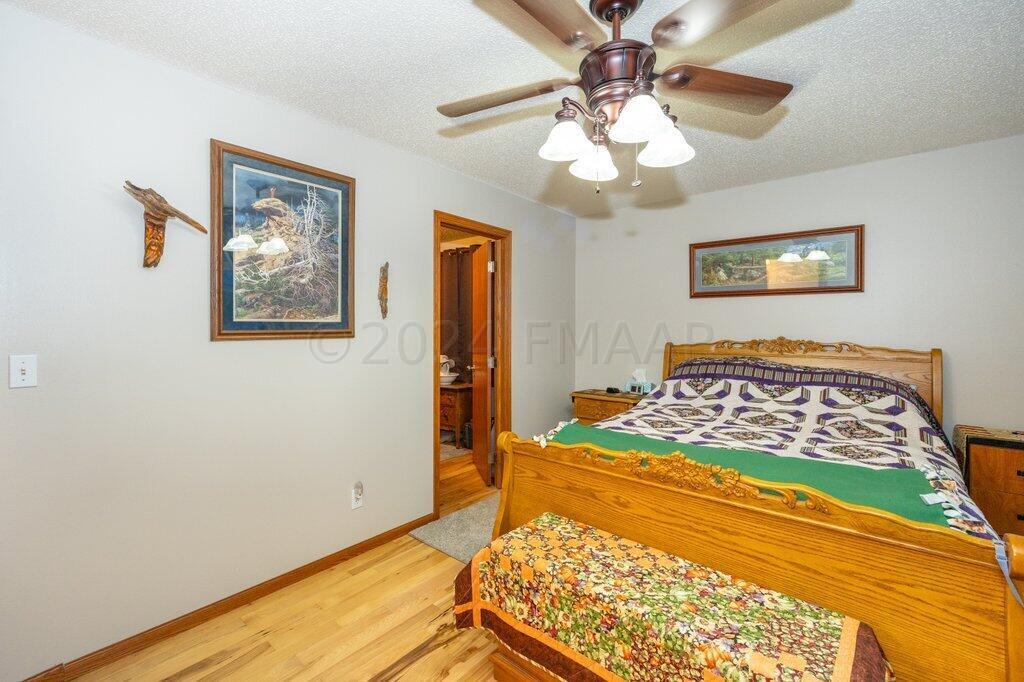 West Fargo, North Dakota 58078, United States, 3 Bedrooms Bedrooms, ,3 BathroomsBathrooms,Residential,Pending,67235