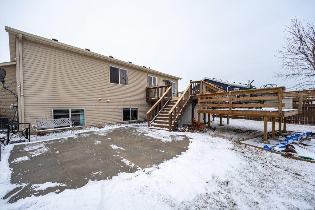 West Fargo, North Dakota 58078, United States, 3 Bedrooms Bedrooms, ,3 BathroomsBathrooms,Residential,Pending,67235