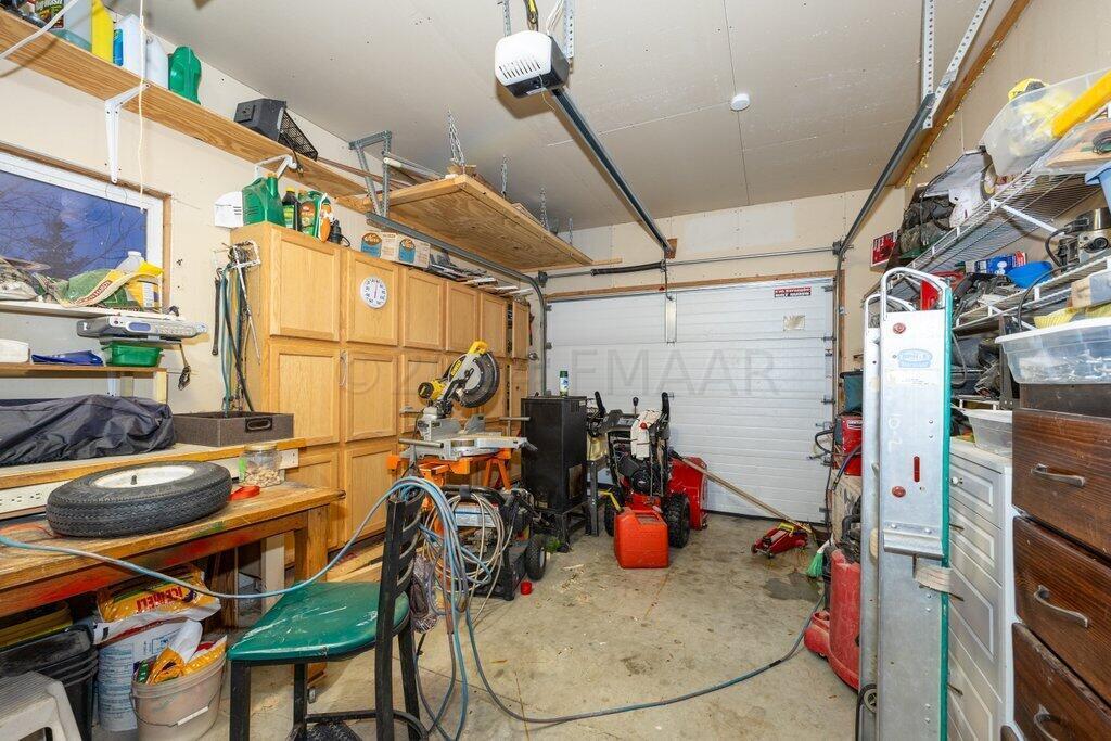 West Fargo, North Dakota 58078, United States, 3 Bedrooms Bedrooms, ,3 BathroomsBathrooms,Residential,Pending,67235